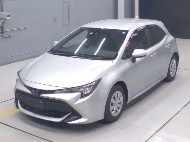 4017 Toyota Corolla sport NRE210H 2018 г. (CAA Gifu)